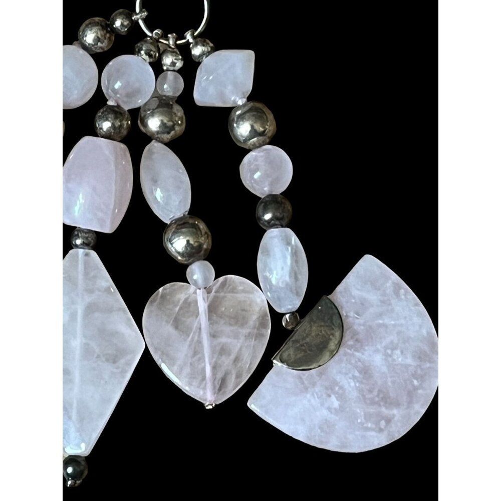 Vintage Rose Quartz Beaded Necklace w/Charms & Silver Accent Beads - Picture 9 of 16